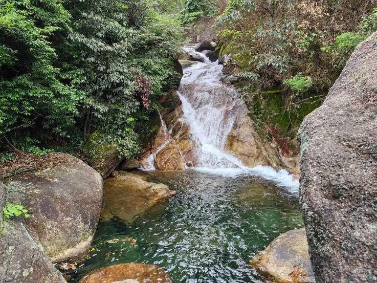 贪玩蓝月